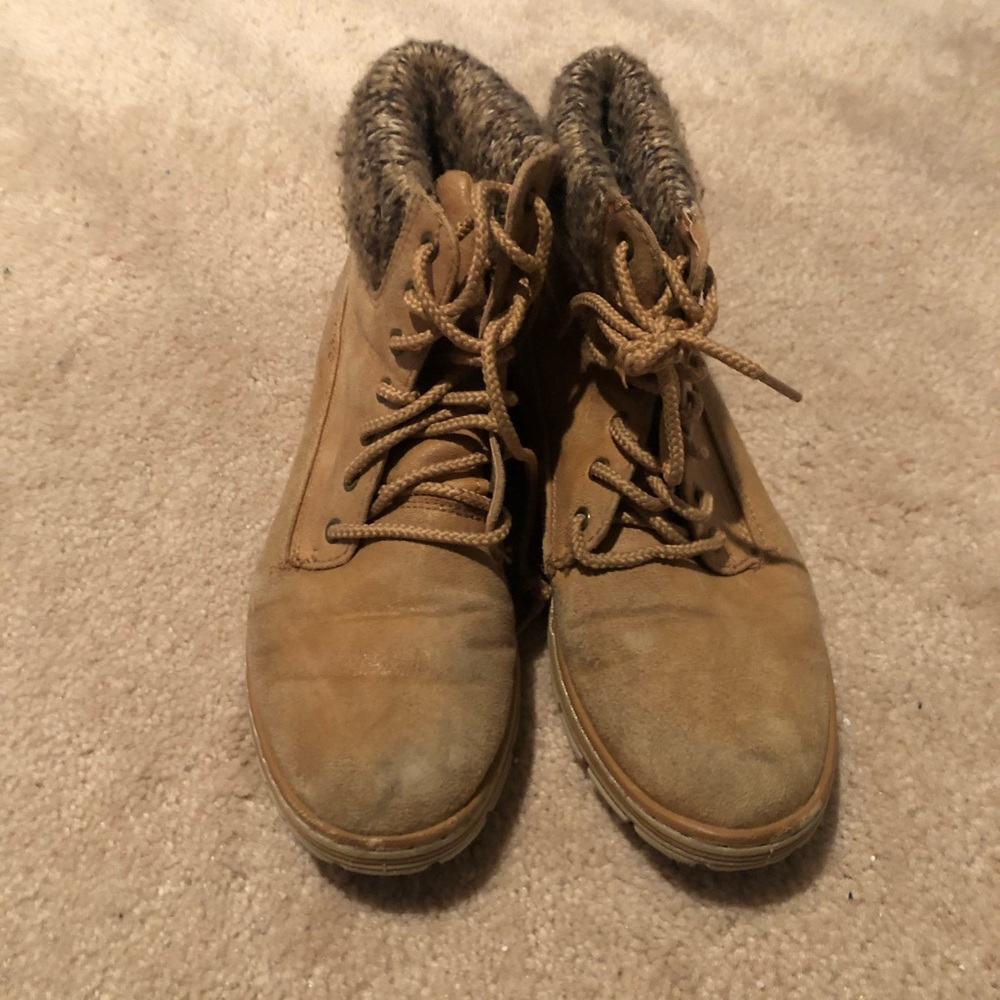 Boots - Picture 2 of 2